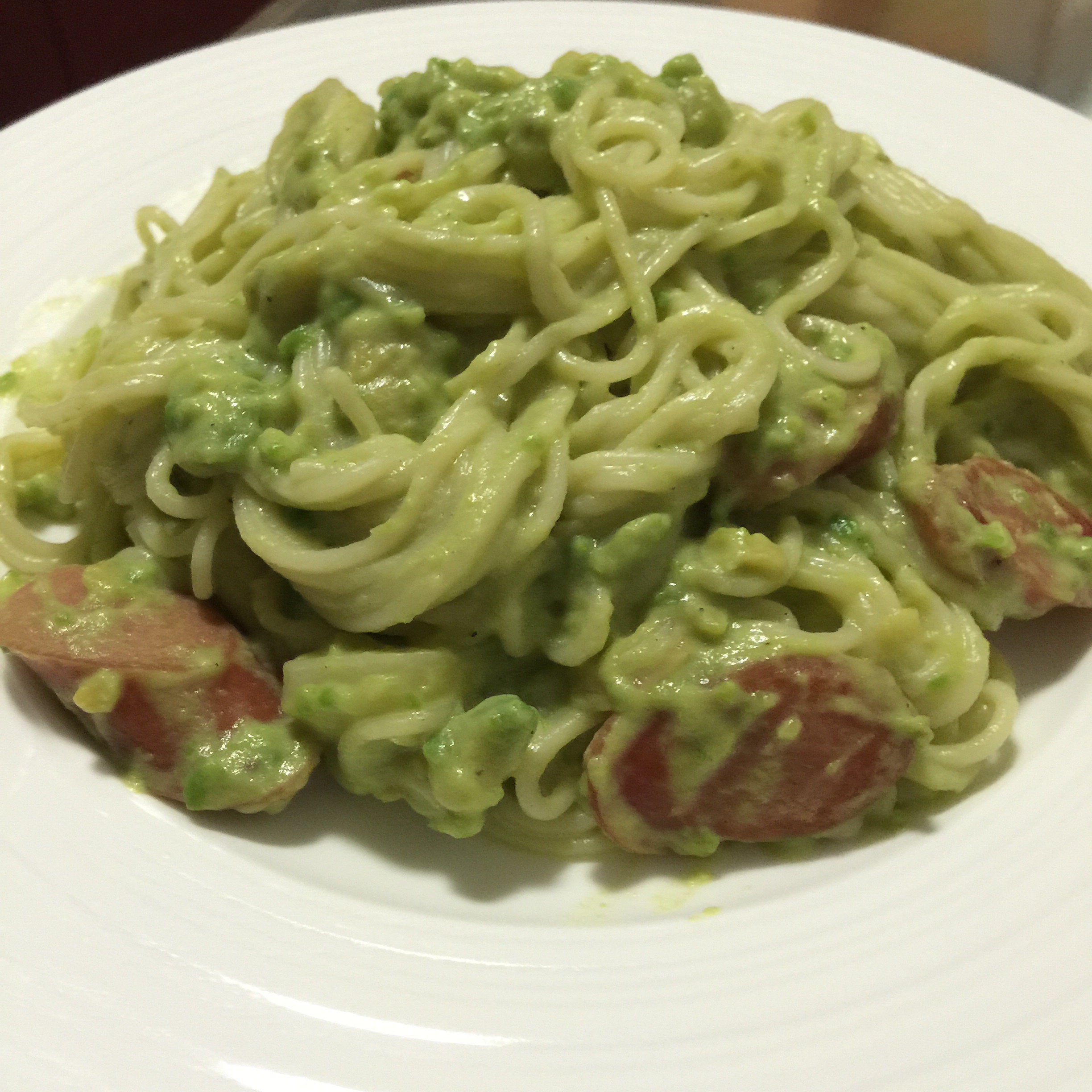 小清新牛油果火腿意面