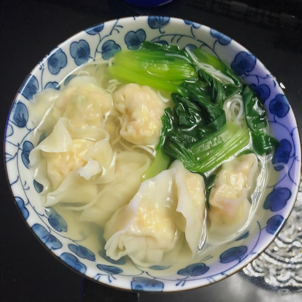 经典港式鲜虾云吞面