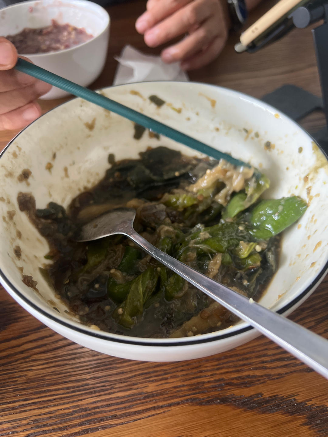 擂辣椒茄子皮蛋，开胃解腻