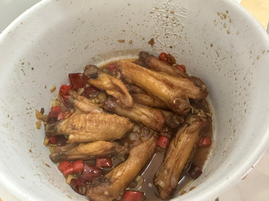 蒜香鸡翅，这才是鸡翅最好吃的做法