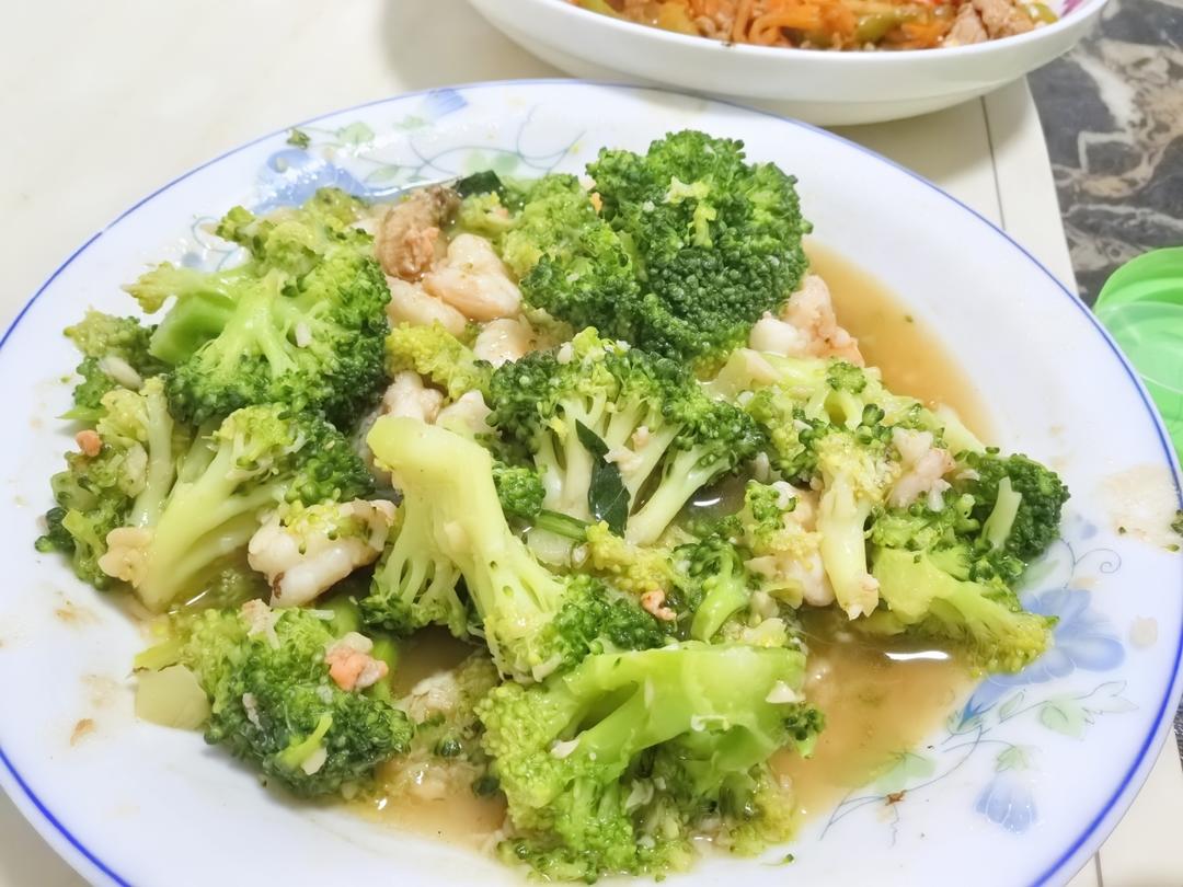 减肥去脂的西兰花炒虾仁
