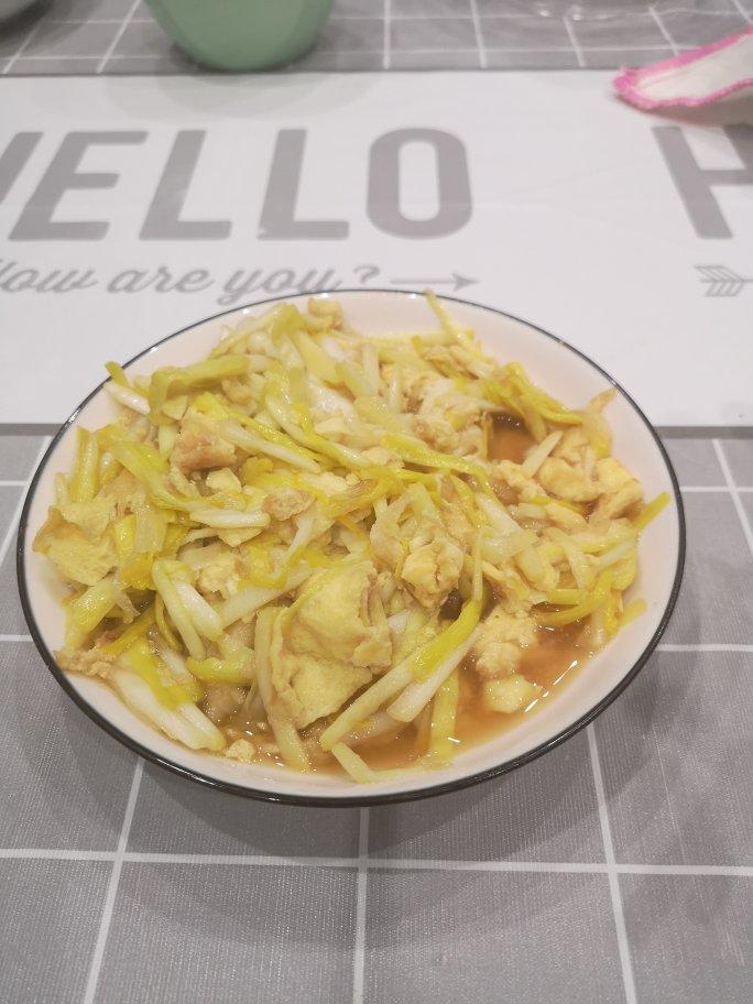 老丁的私房菜－韭黄炒鸡蛋