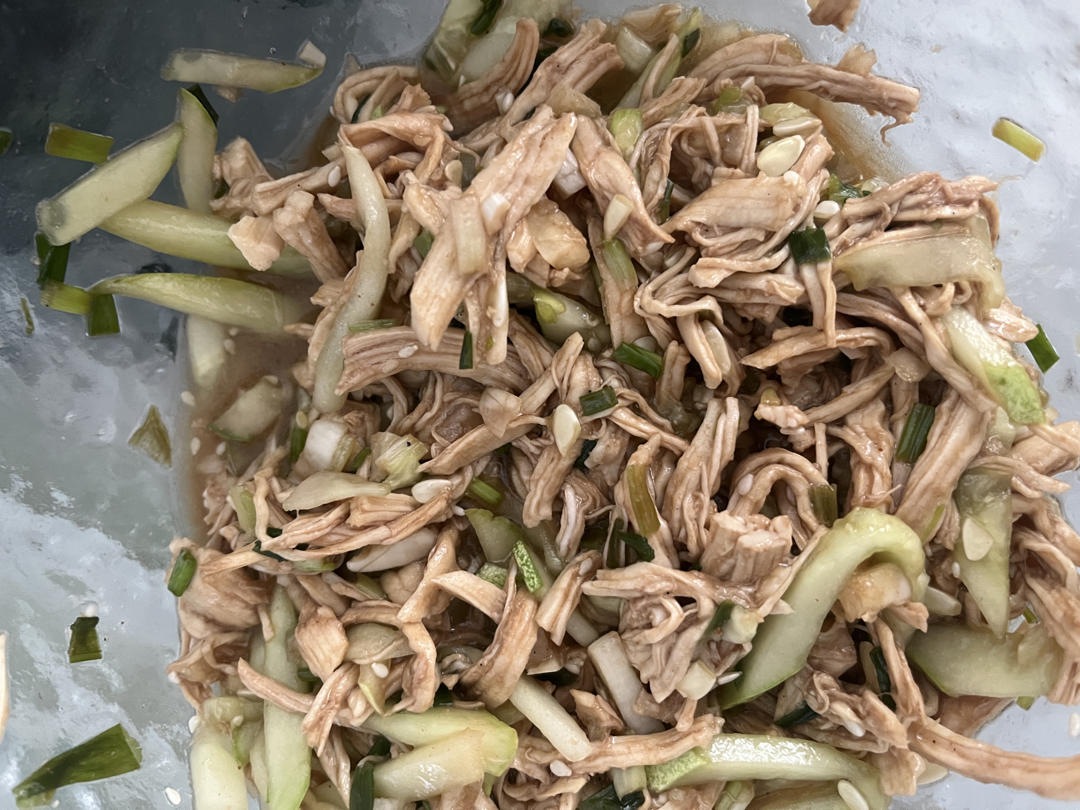 凉拌黄瓜鸡丝