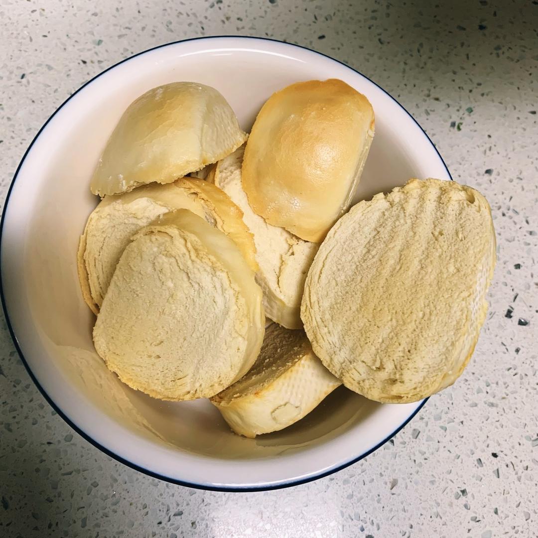 治愈胃的老偏方～烤馒头片