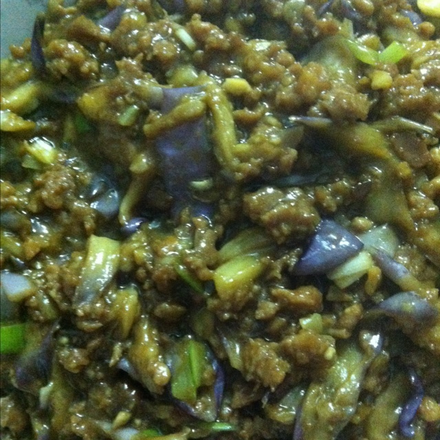 酱香肉末烧茄子