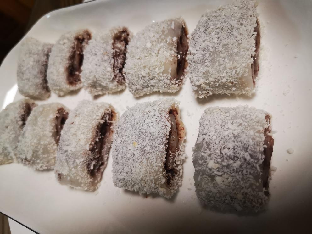 剩余的豆沙能做啥——豆沙卷和豆沙酒酿小圆子