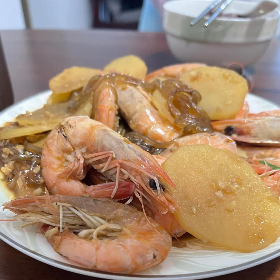 秘制烧虾球