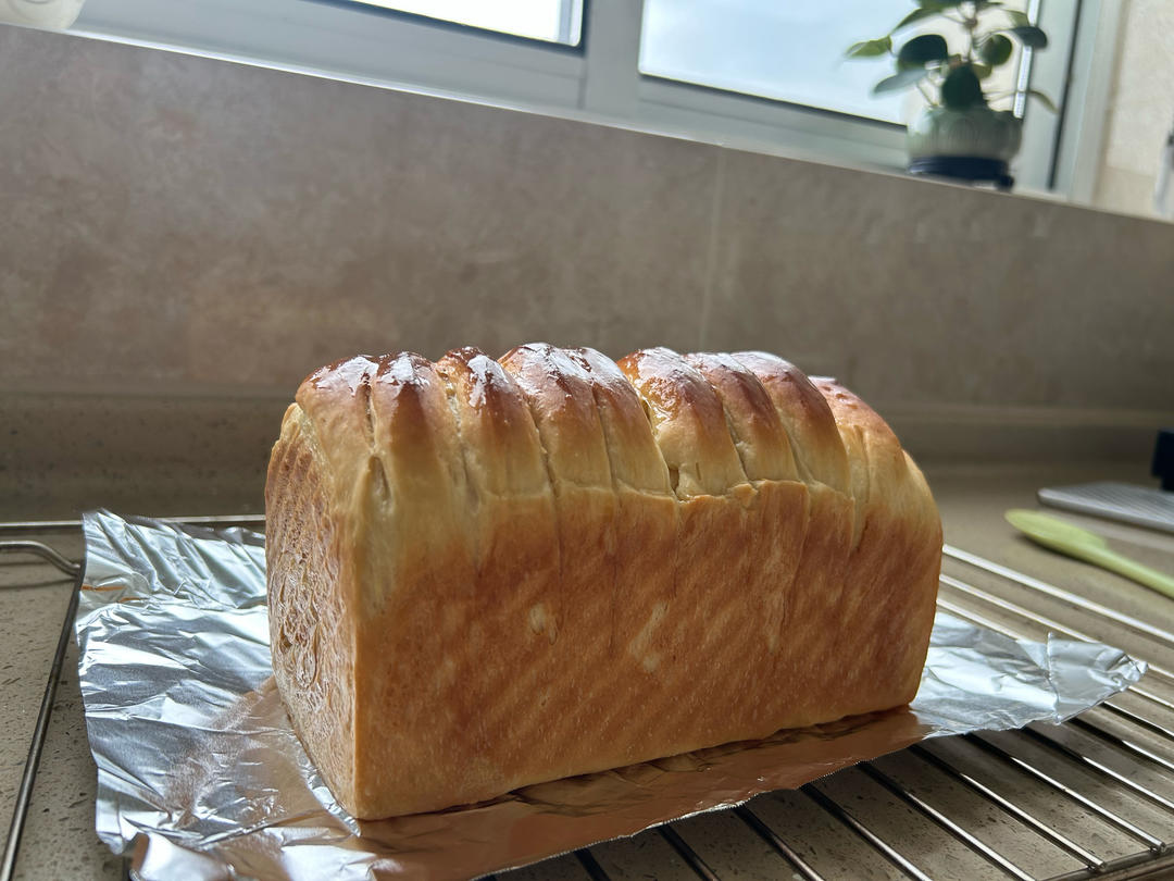 好吃到可以辞职开店的海盐黄油吐司，真的是又软又香！