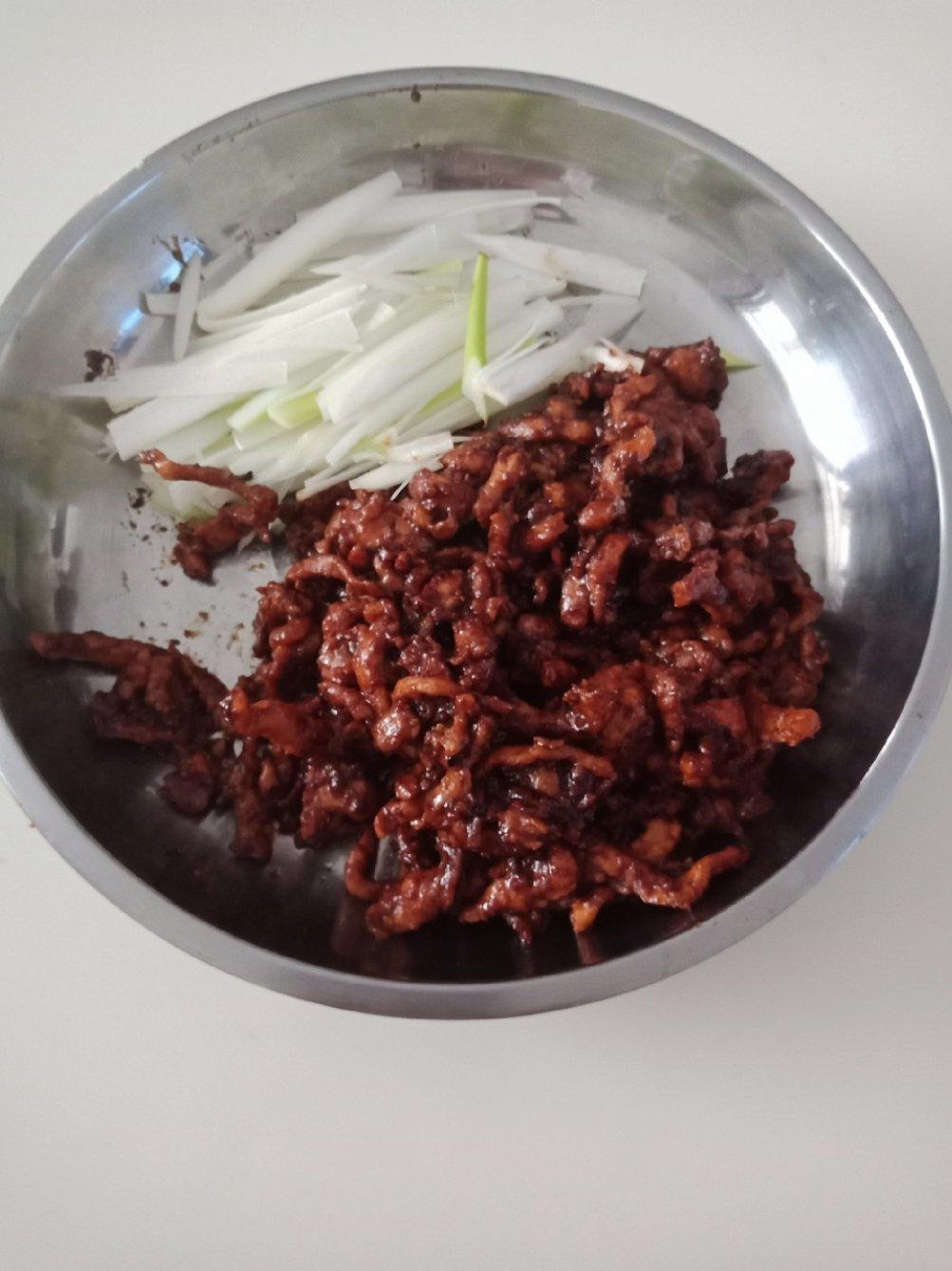 京酱肉丝