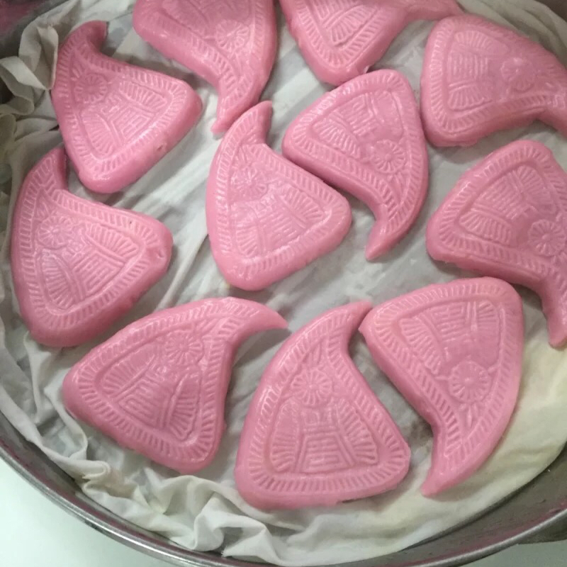 小不点_wu4c做的潮汕红桃 