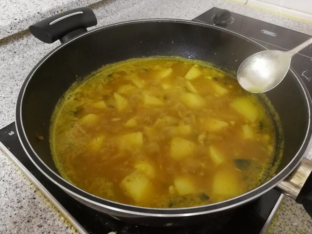 咖喱土豆饭