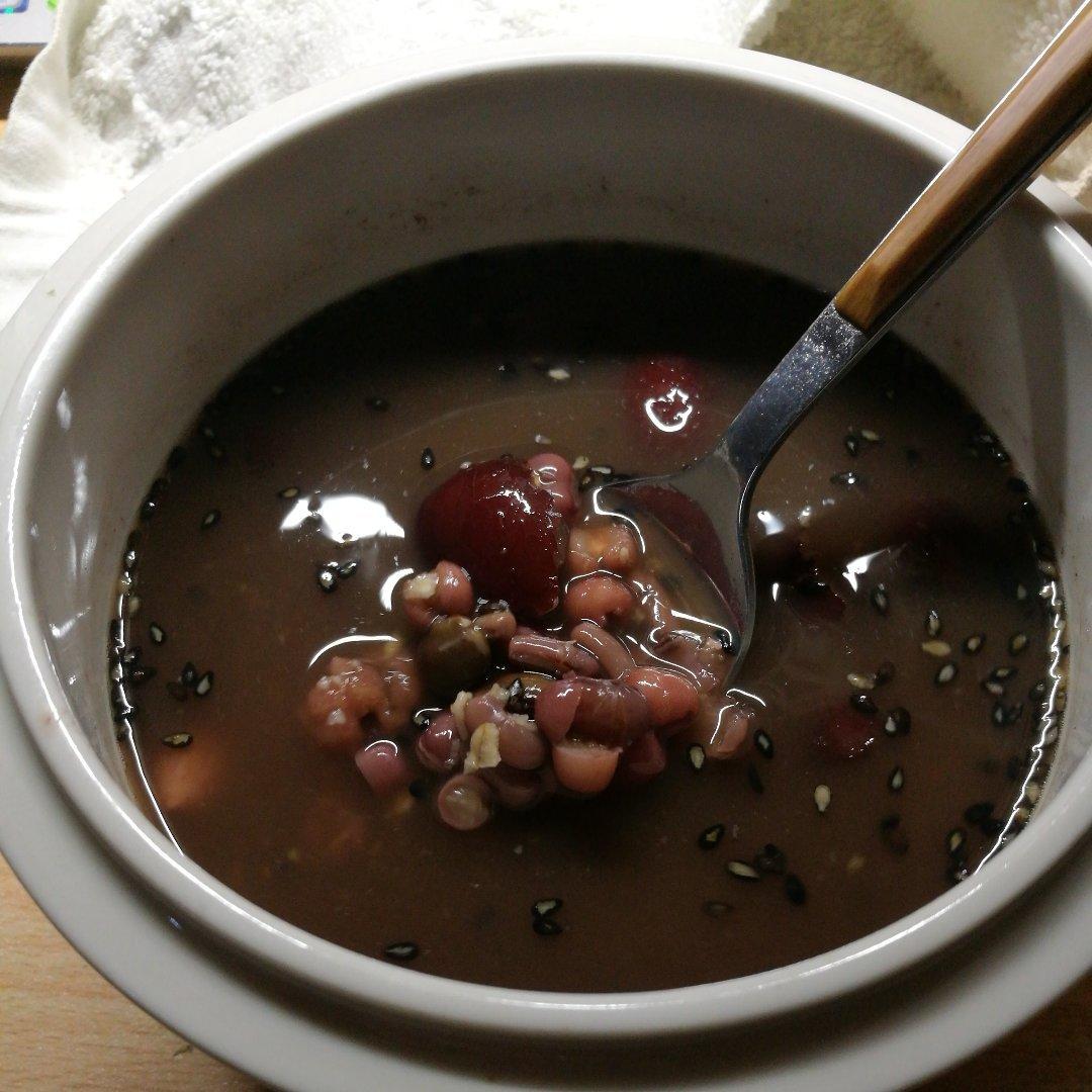 黑豆粥（黑发生成记）