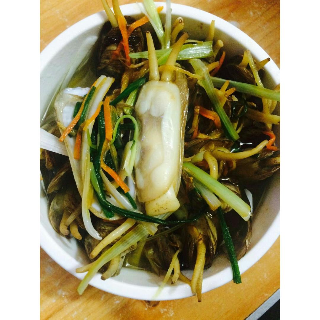 蒜蓉蒸竹蛏