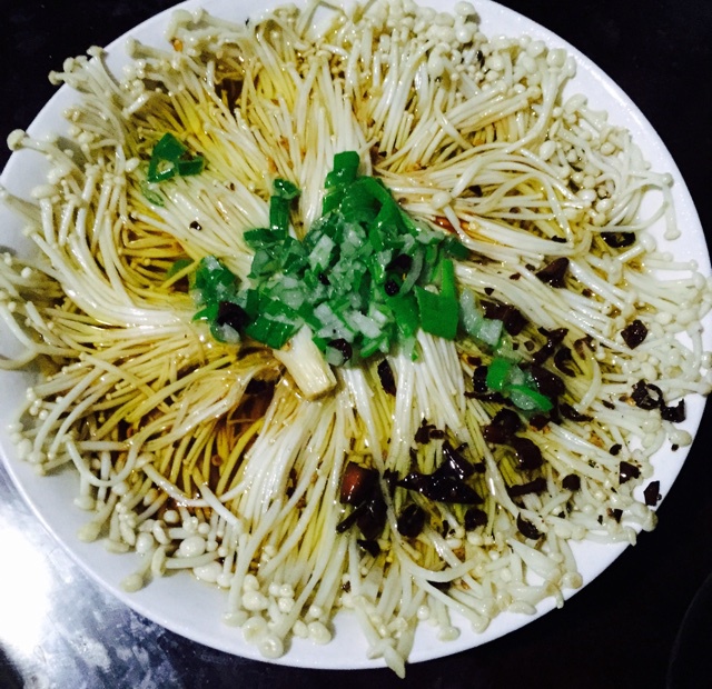 油泼金针菇