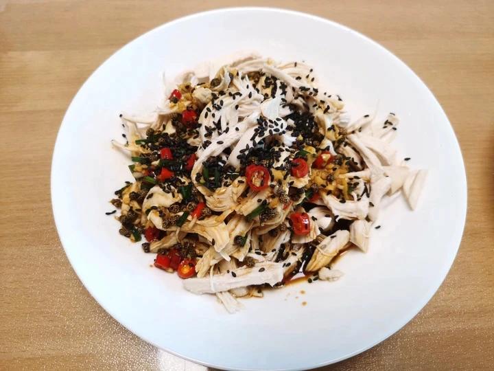 凉拌手撕鸡胸肉