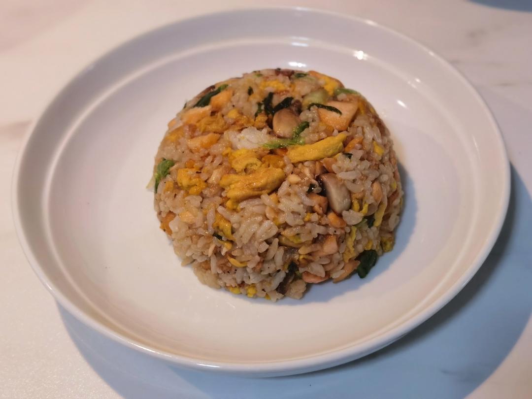 三文鱼炒饭