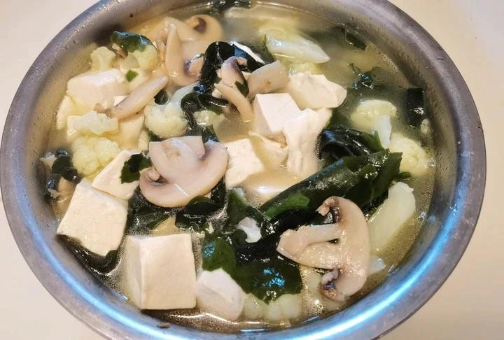 三鲜豆腐汤
