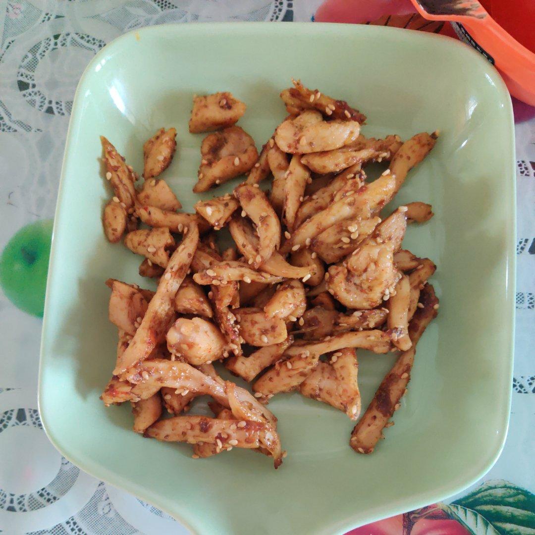 减肥吃什么：香辣鸡胸肉（堪比路边烧烤）