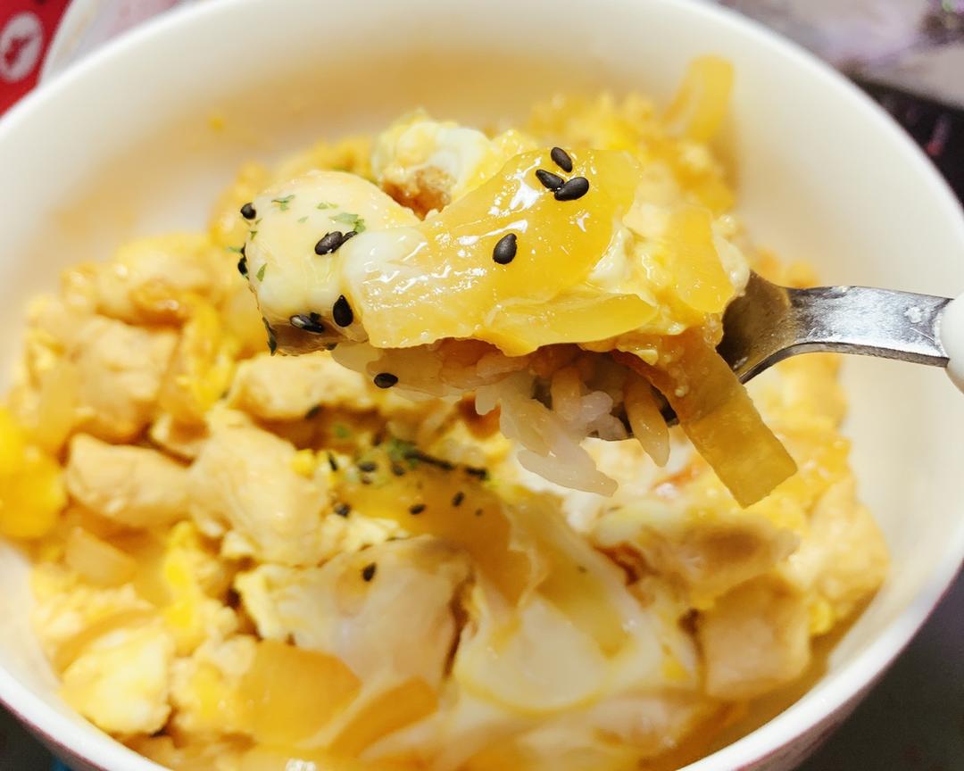 親子丼 日式鸡肉鸡蛋盖饭 简易版 宝宝喜欢的做法步骤图 Mia希希 下厨房