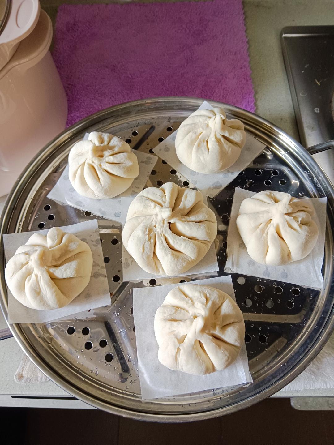 鲜肉包子和素包子