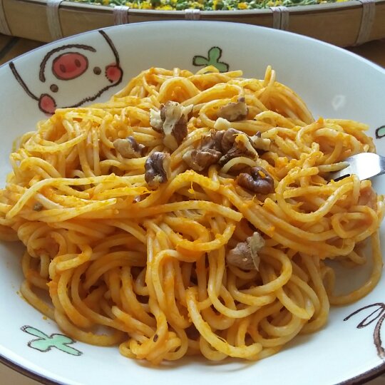 南瓜意面(Spaghetti with Pumpkin Sauce)