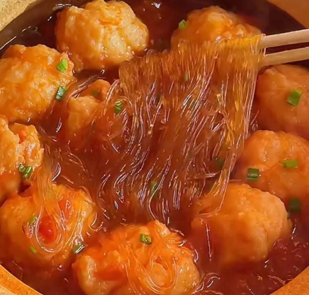 番茄虾滑粉丝煲