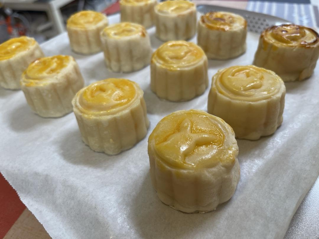 流心奶黄月饼（无吉士粉/转化糖浆版本）【曼食慢语】