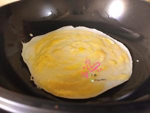 简单早餐鸡蛋卷饼的做法 步骤5