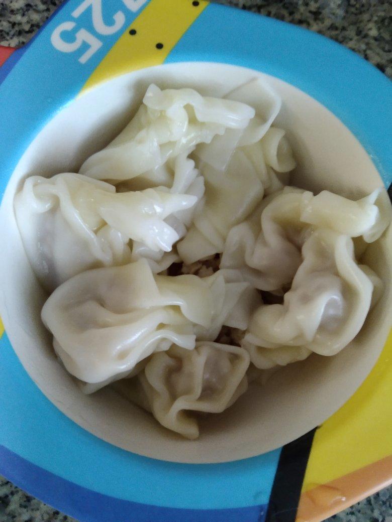 独门小馄饨（四粉两油一汤调馅大法）