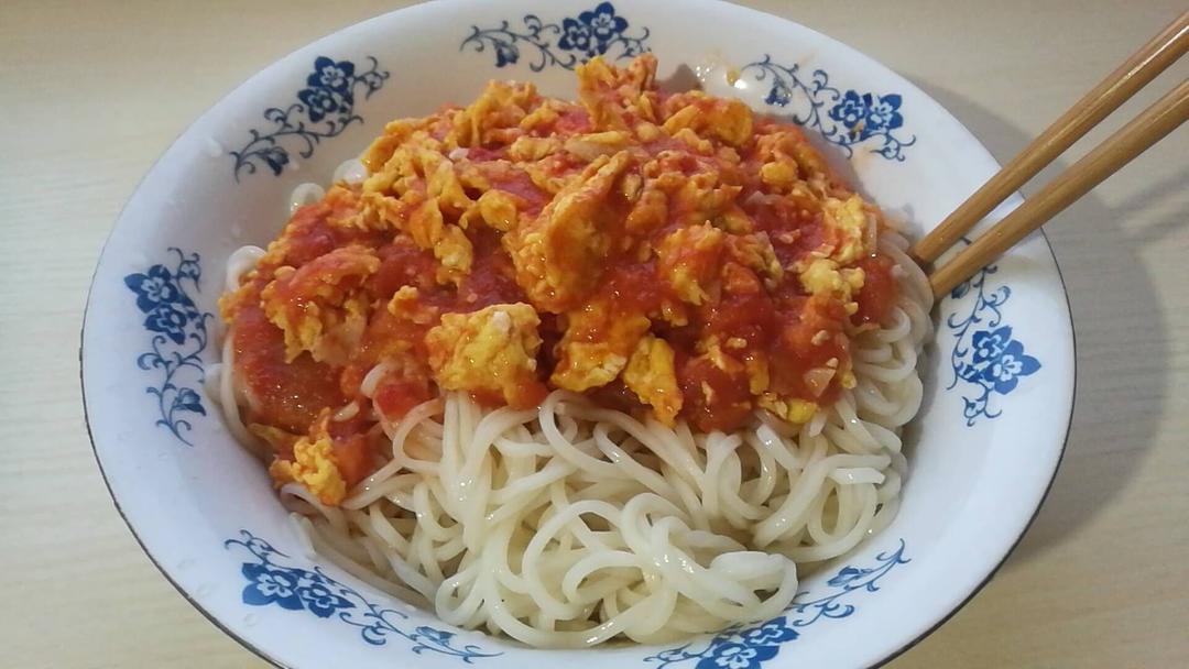 番茄鸡蛋拌面