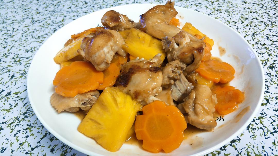 菠萝炒鸡