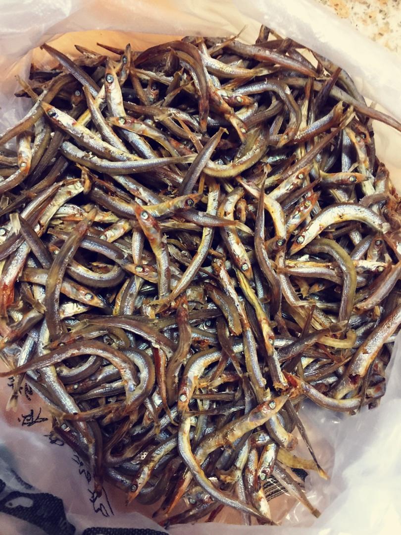 煎小银鱼干（追剧必备小吃）