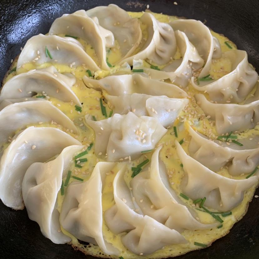 堂妈小厨——抱蛋煎饺