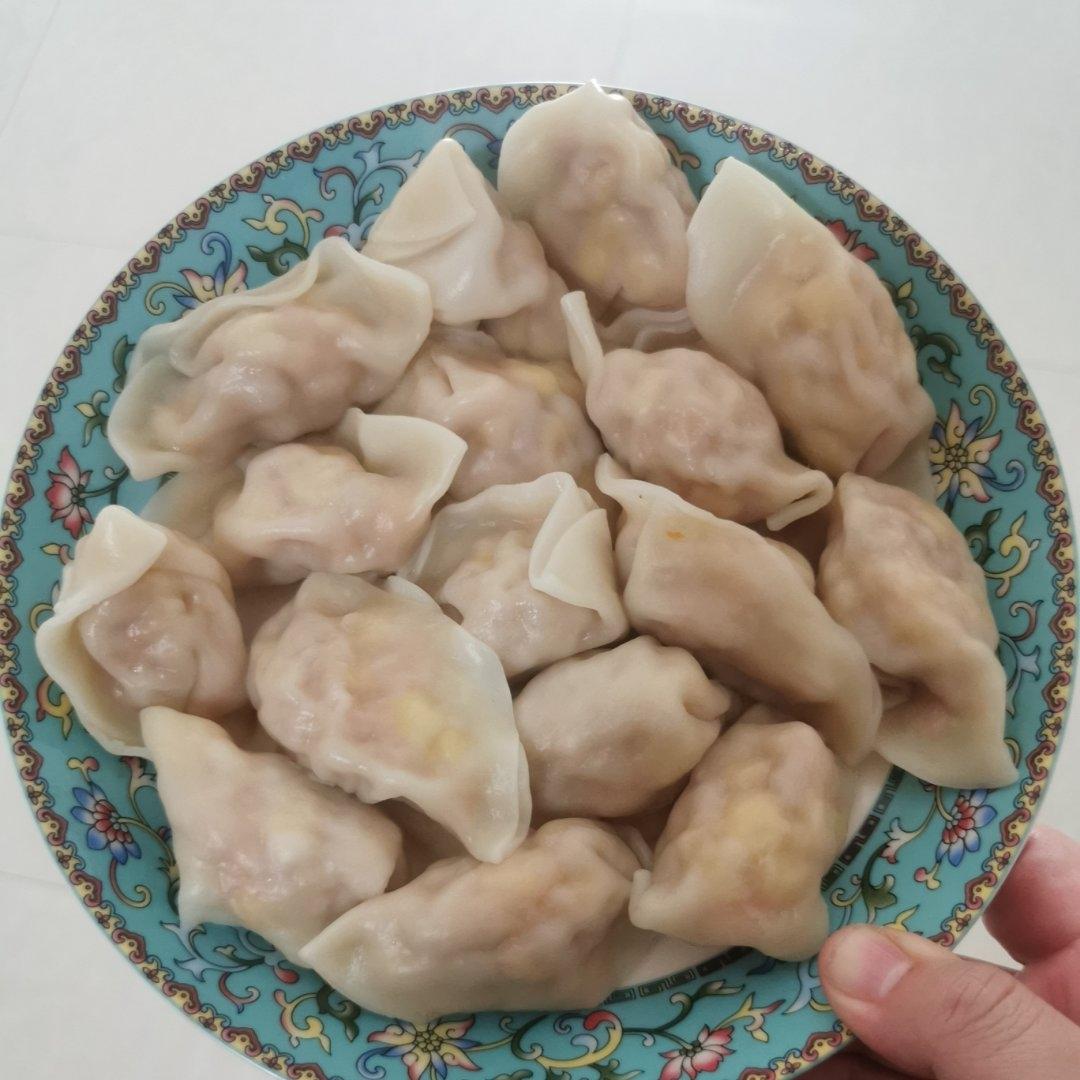 教你正确煮速冻饺子的方法，不干裂不破皮不粘锅！