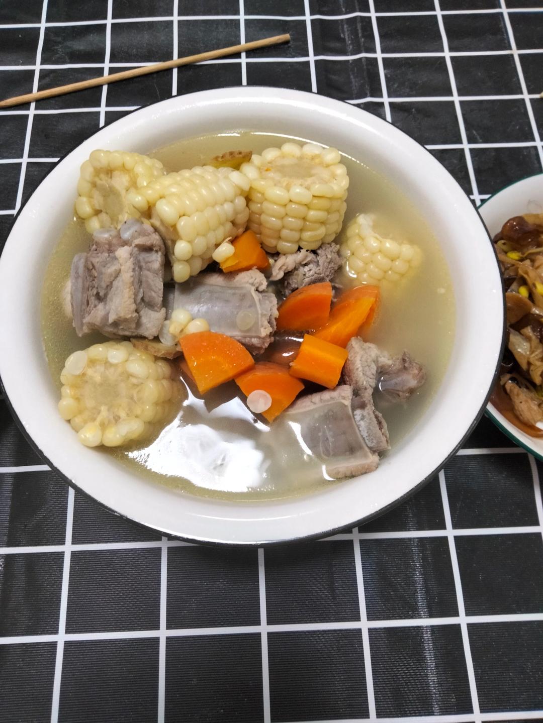 玉米排骨汤