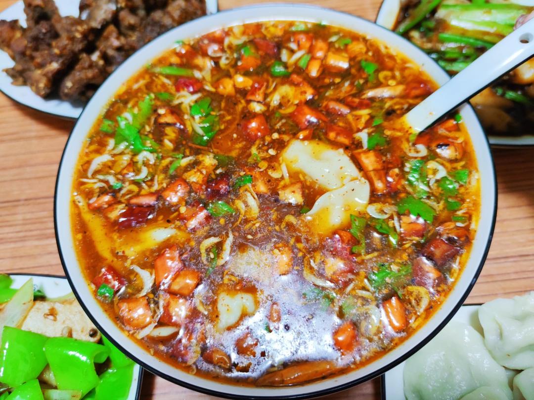 酸汤水饺