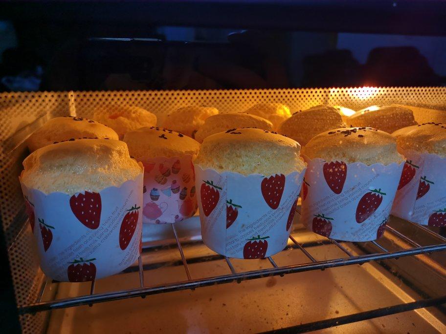 不回缩杯子蛋糕cupcake