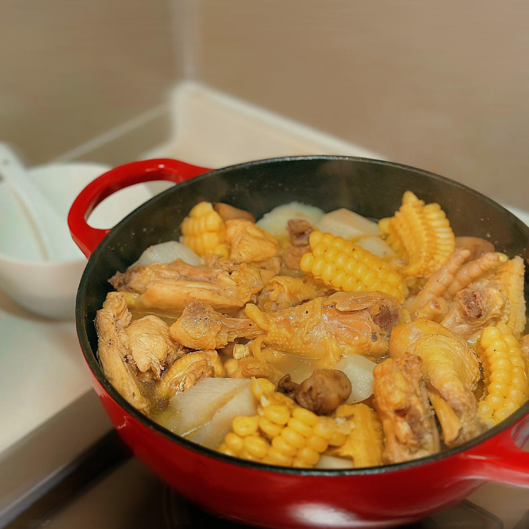 菌菇山药鸡腿汤 | 健康·三餐