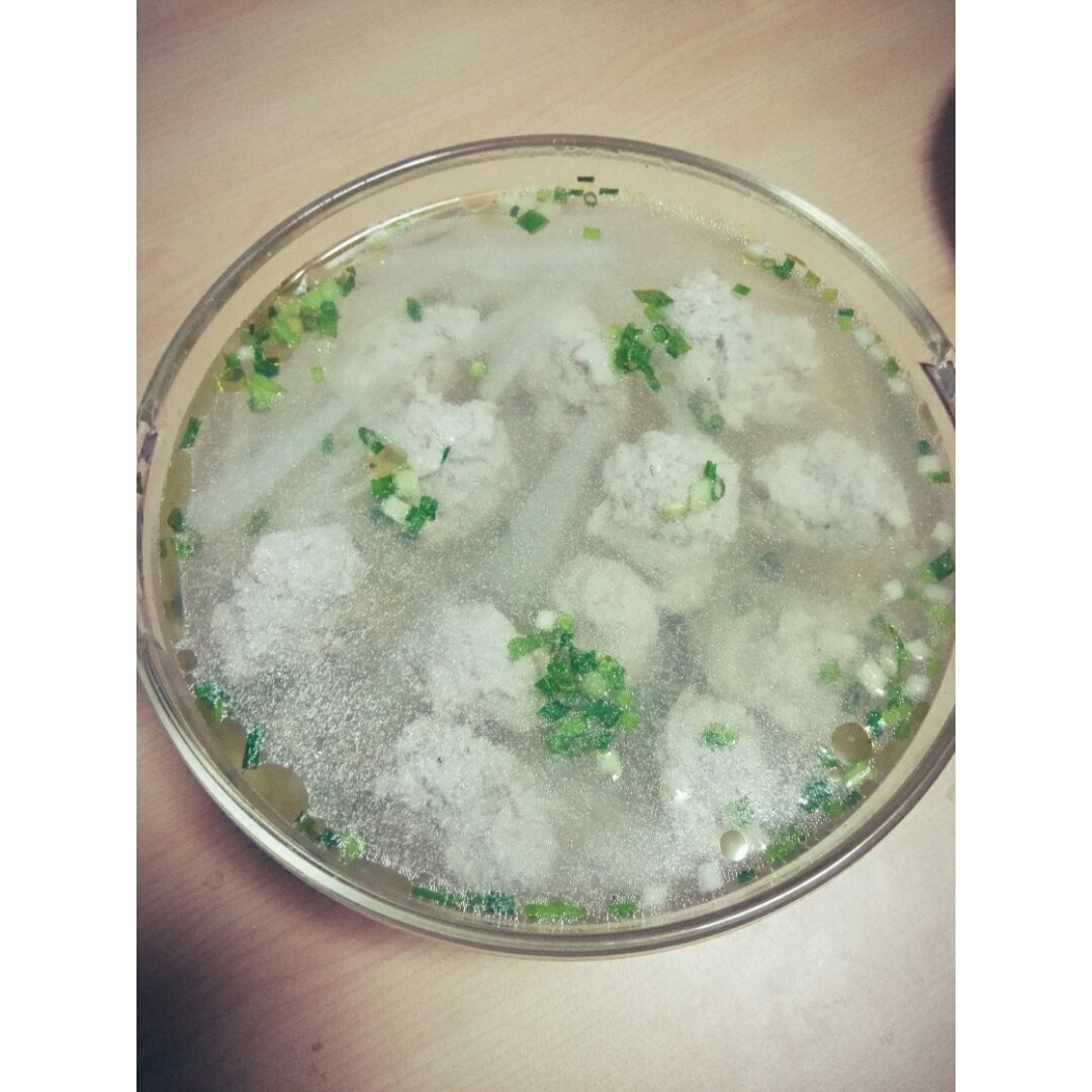 【10分钟系列】白萝卜豆腐圆子汤