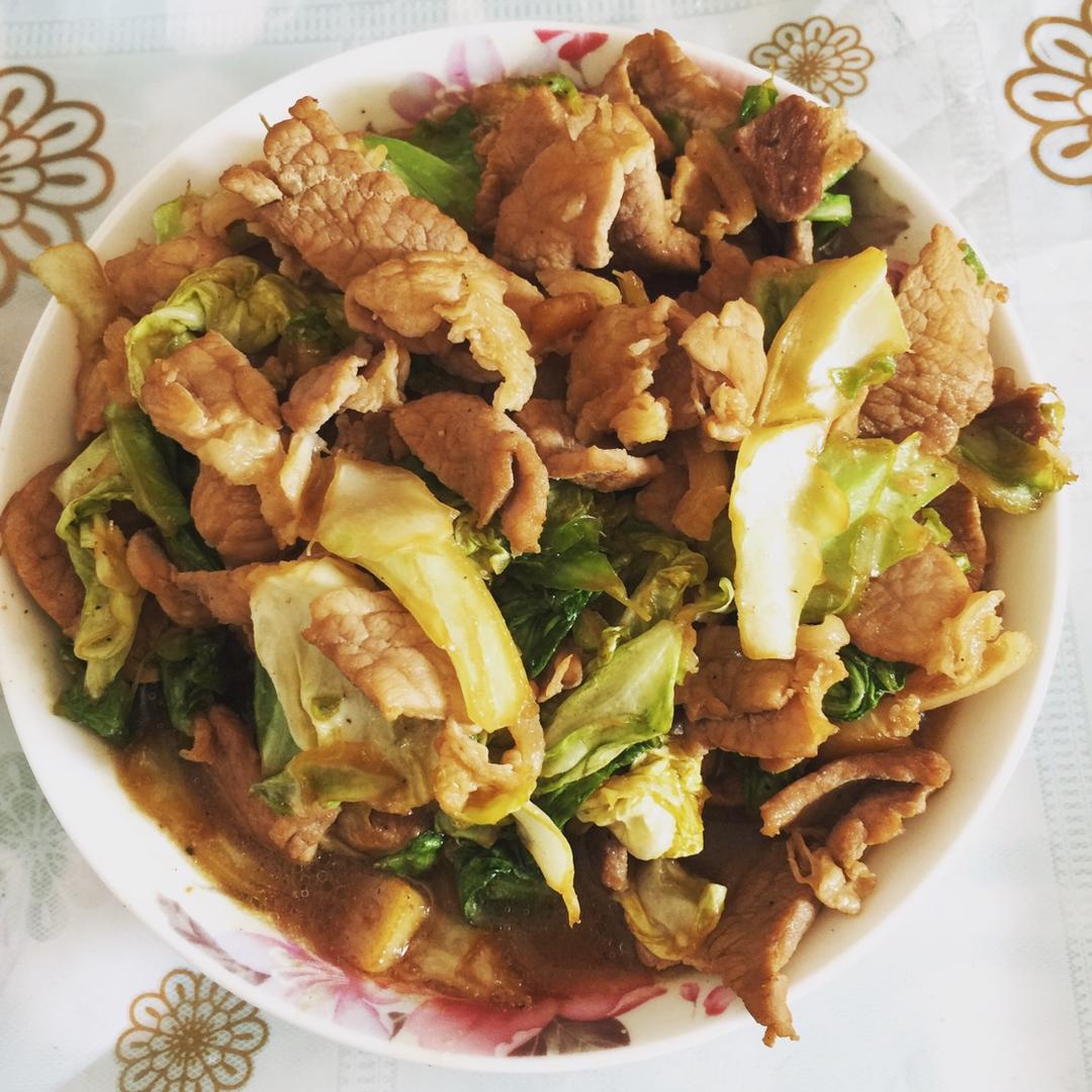 肉炒圆白菜