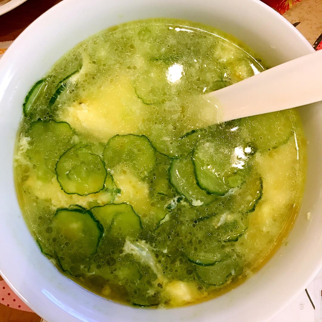 miyerey做的超鲜嫩好喝五分钟搞定黄瓜鸡蛋汤