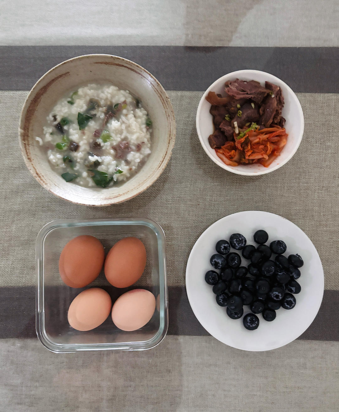 皮蛋瘦肉粥(经典粤菜)