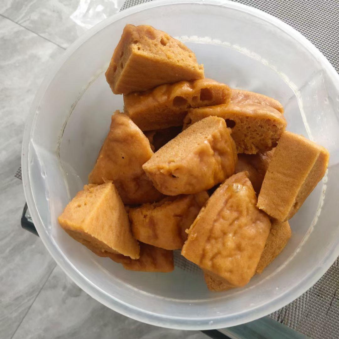 马拉糕，软糯弹韧，香甜细腻，和一般发糕不一样