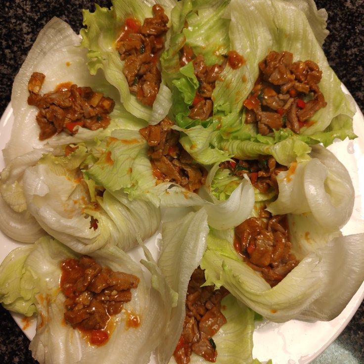 生菜包薄荷辣炒牛肉