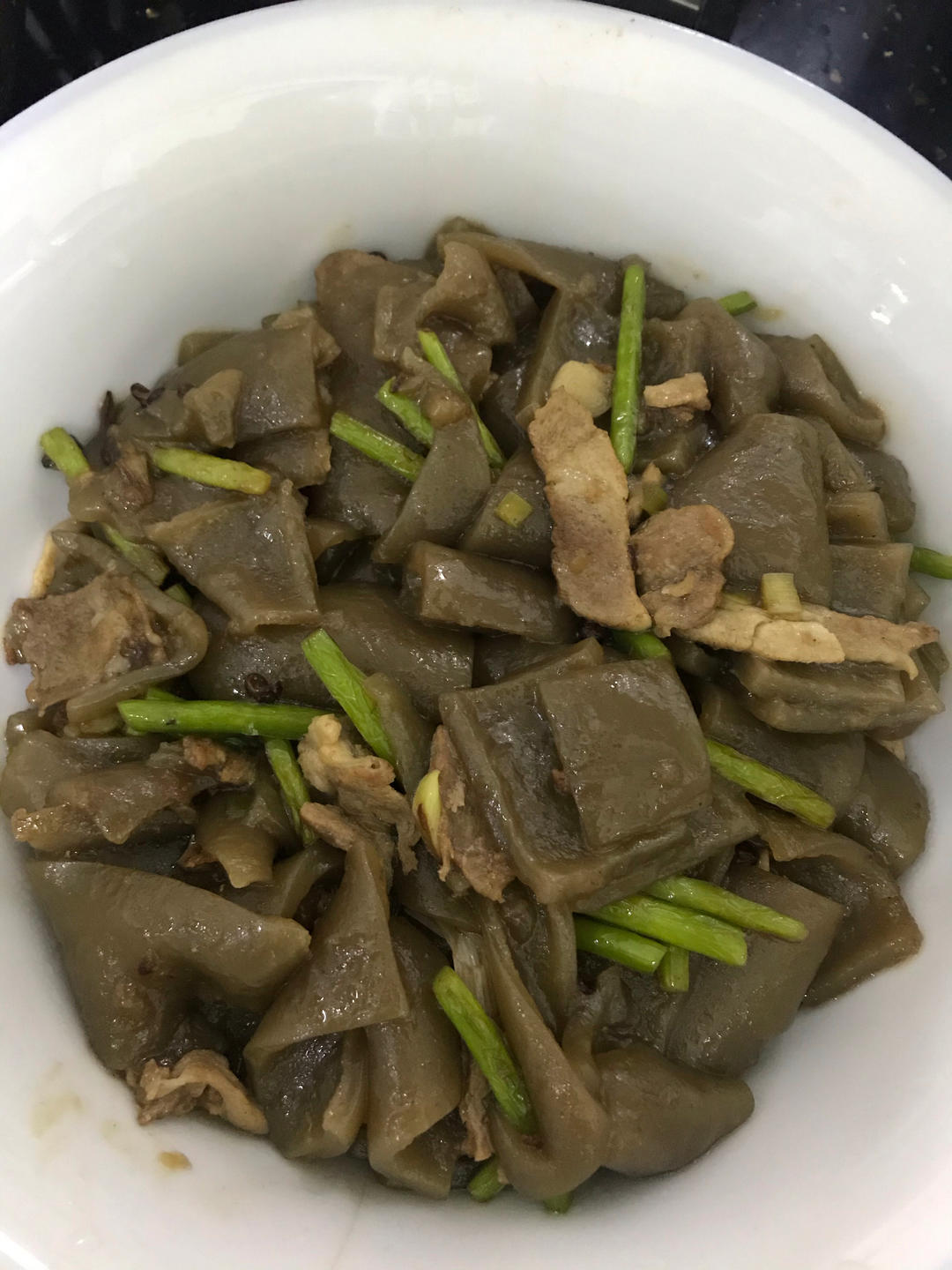 苕皮蒜苗回锅肉（超下饭）