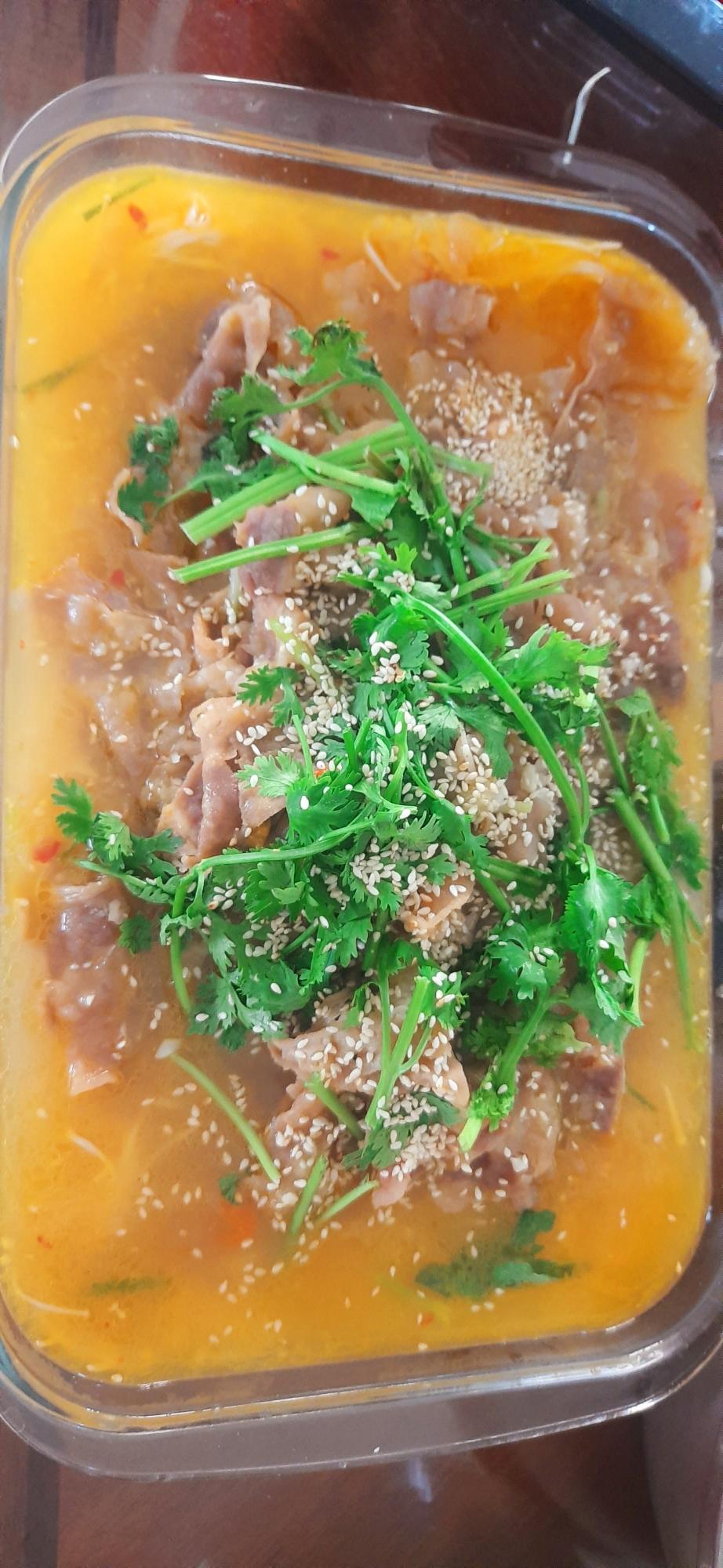 酸汤肥牛的做法