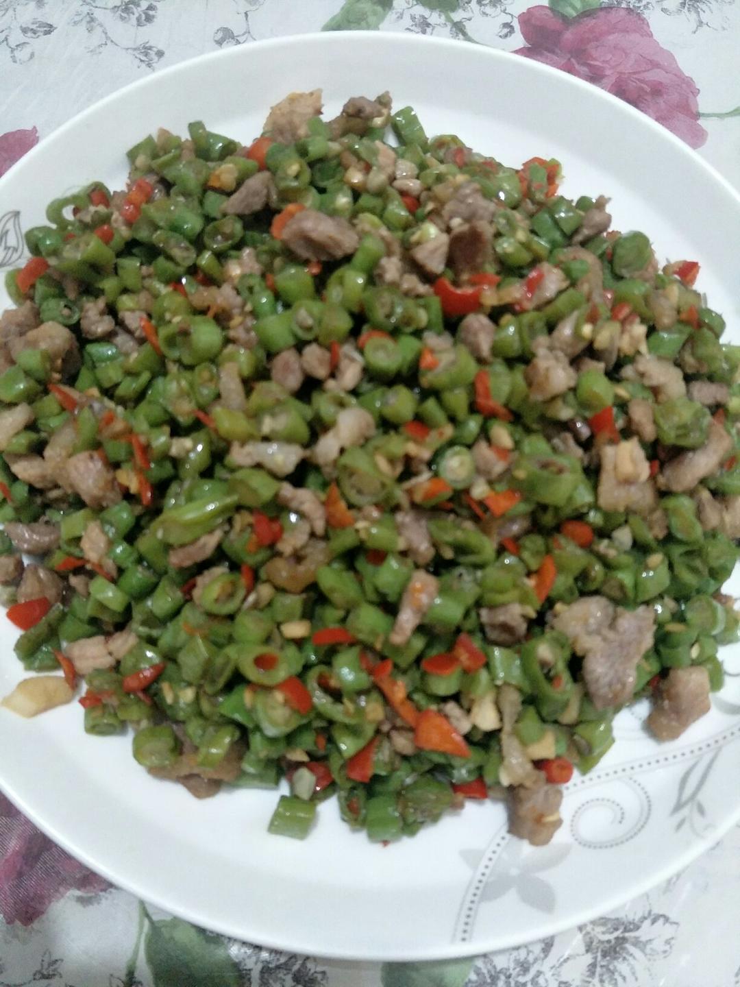 豆角炒肉