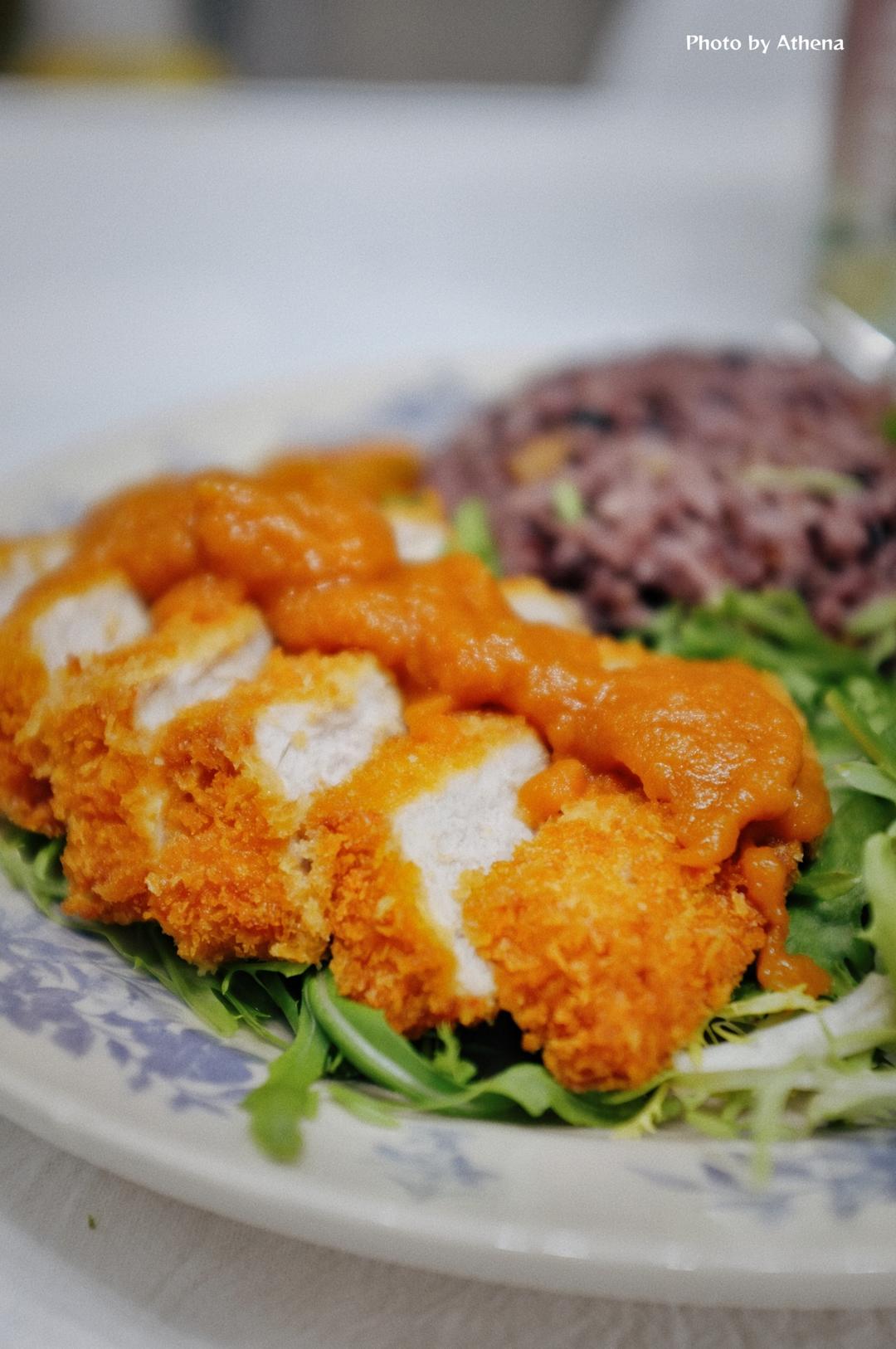 酥脆难挡的日式炸猪排饭
