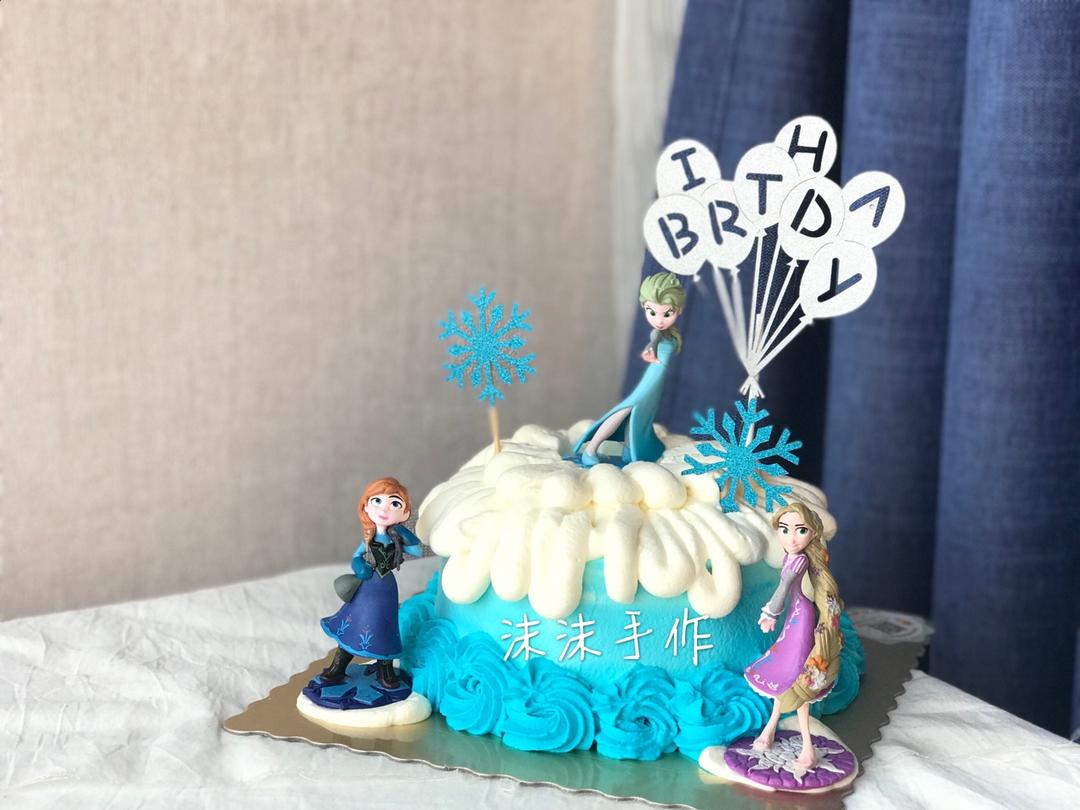 冰雪奇缘主题蛋糕