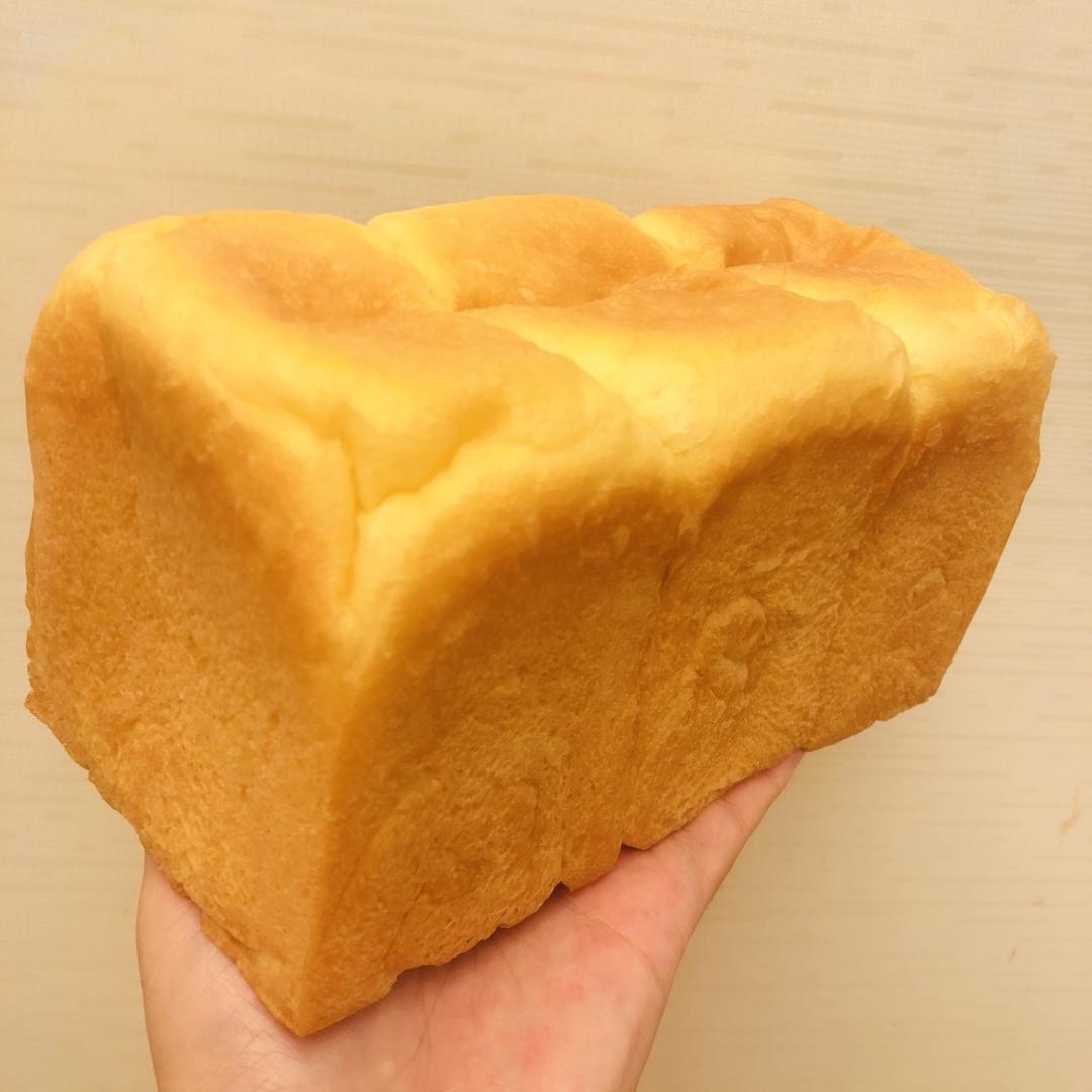 好吃到犯规的网红「生吐司」